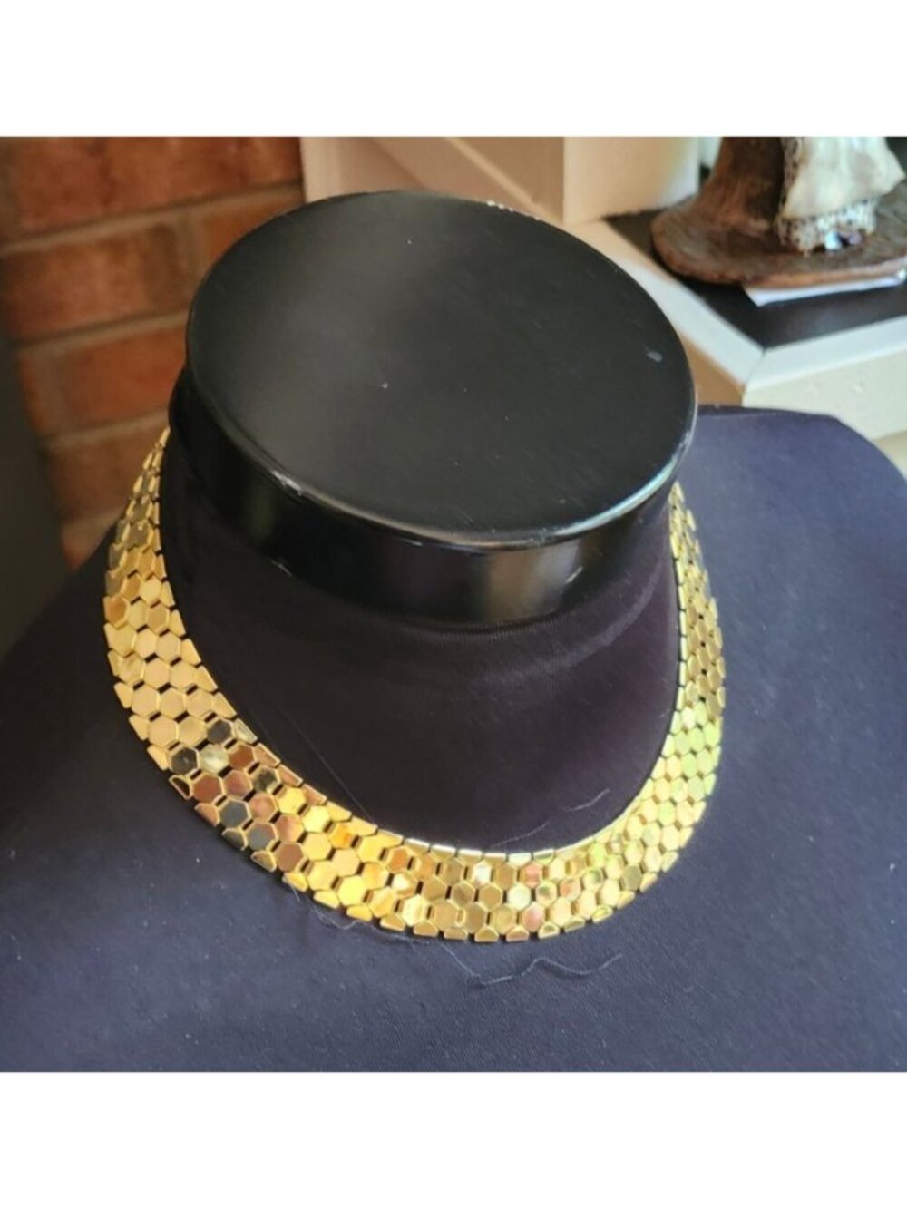 Vintage 1980s Gold Tone Serpentine Necklace Honeycomb Design - Picture 3 of 6